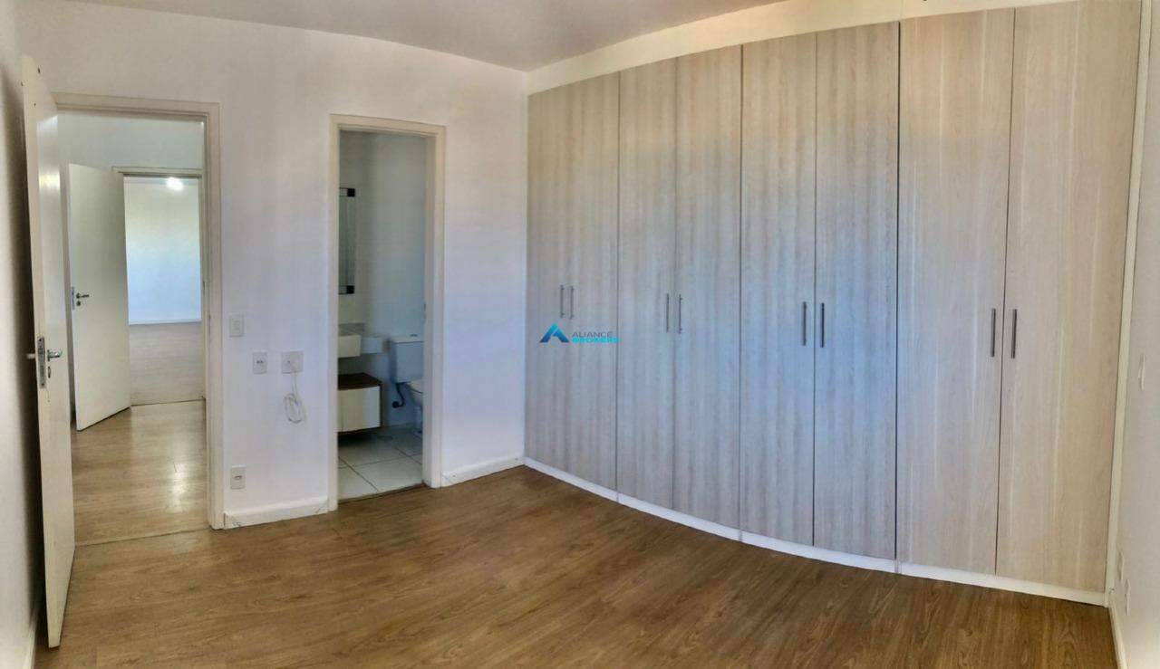 Apartamento à venda com 3 quartos, 87m² - Foto 16