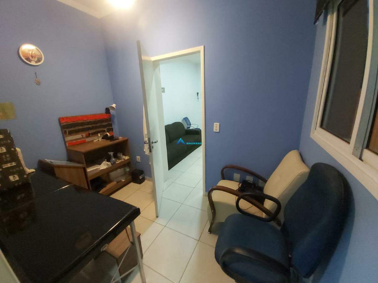 Casa à venda com 4 quartos, 300m² - Foto 18