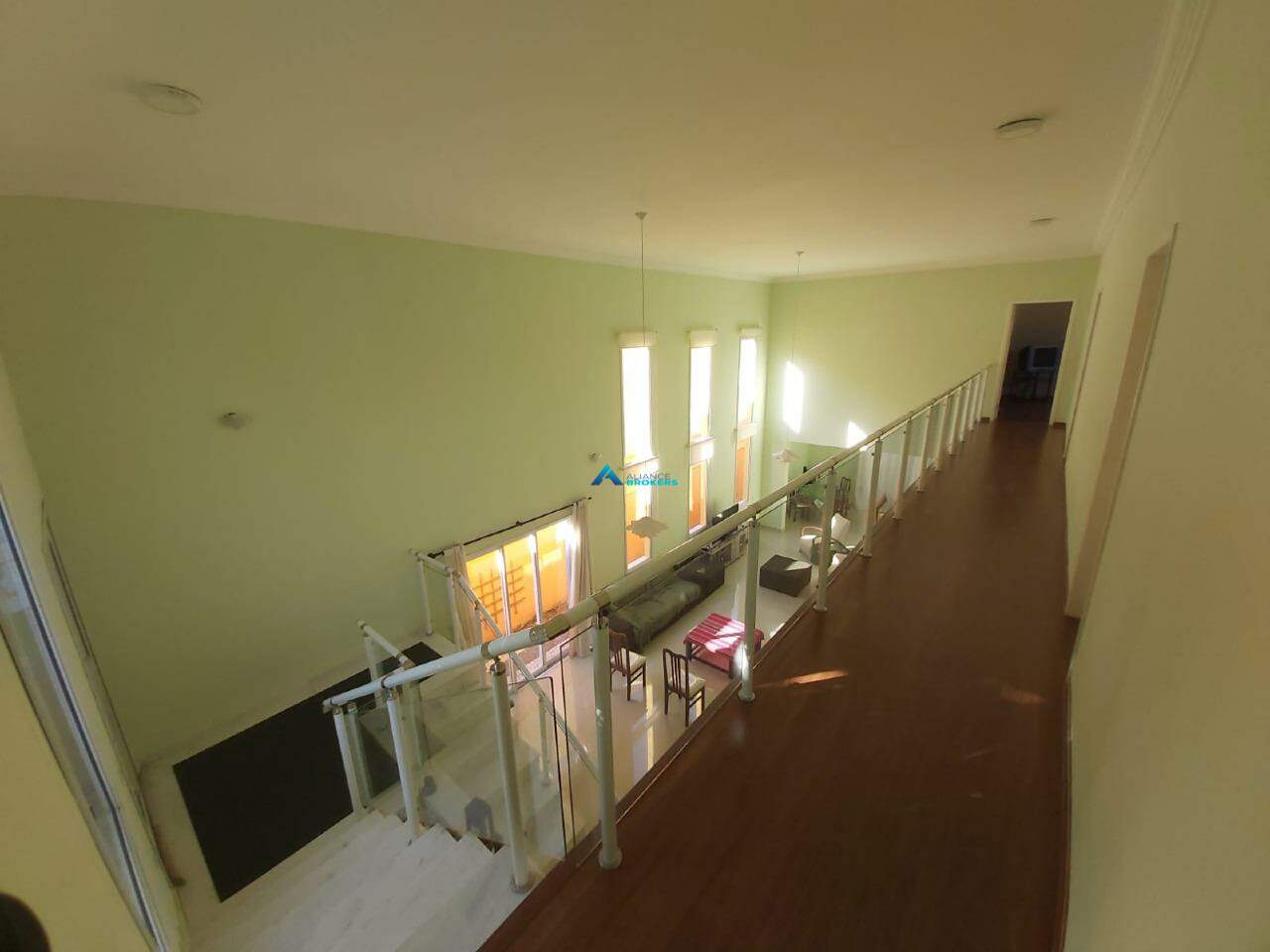 Casa à venda com 4 quartos, 300m² - Foto 9