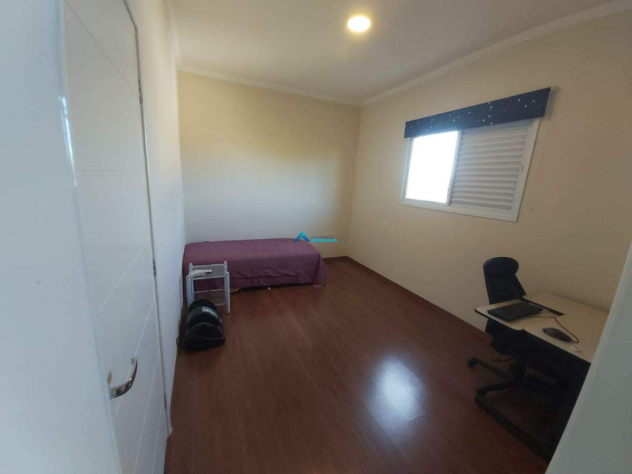 Casa à venda com 4 quartos, 300m² - Foto 22