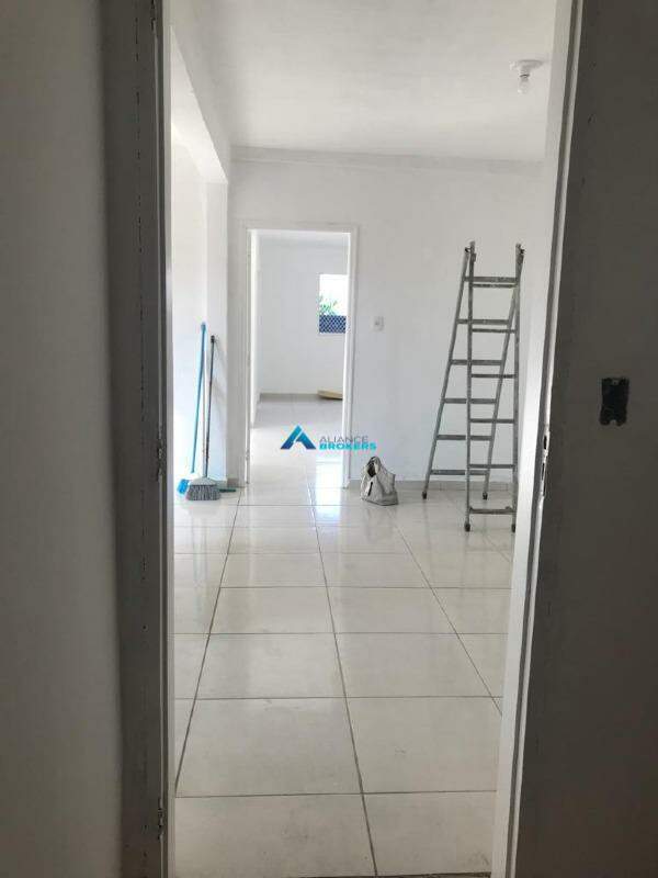 Casa à venda com 4 quartos, 120m² - Foto 5