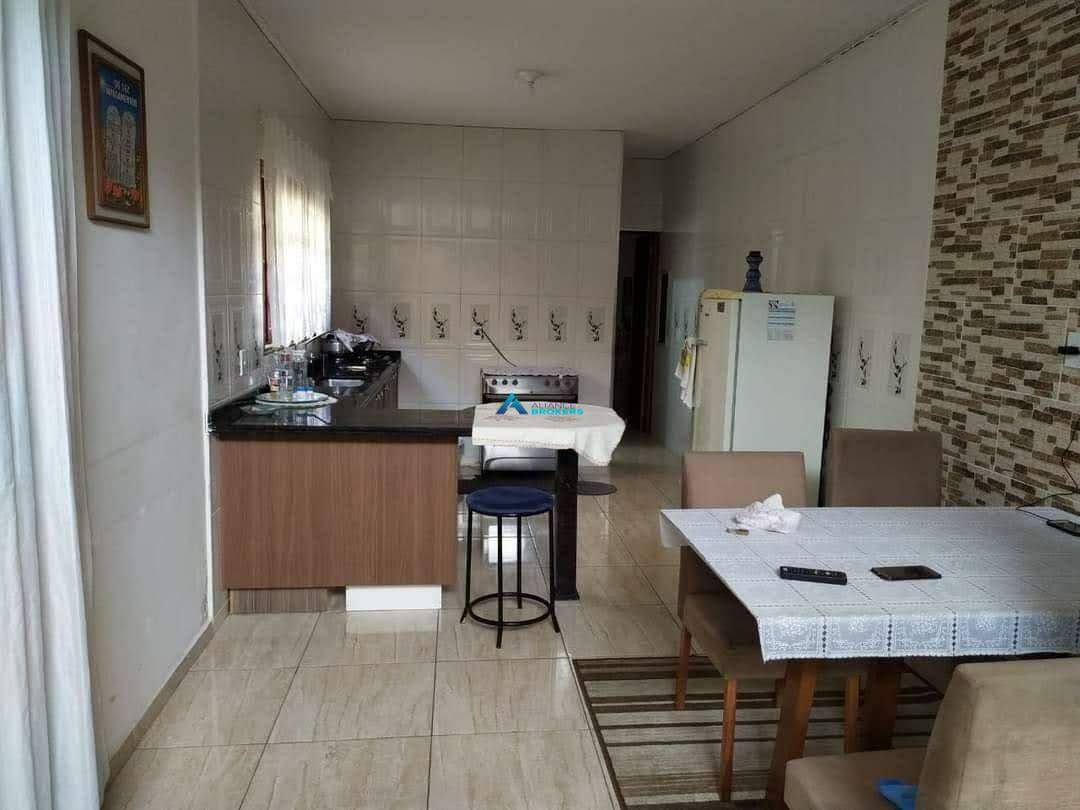 Casa à venda com 3 quartos, 112m² - Foto 12