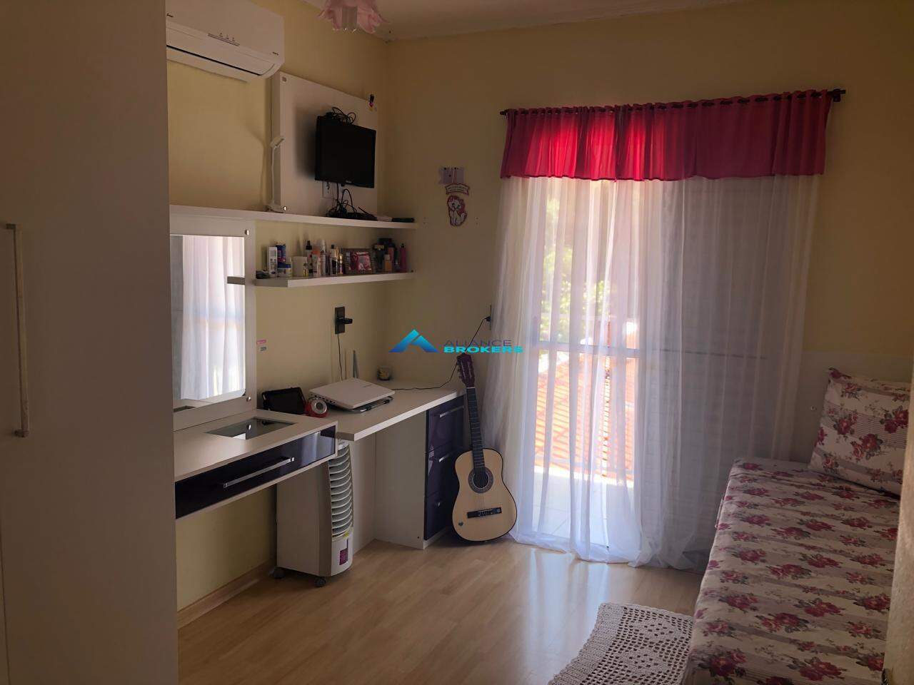 Casa à venda com 2 quartos, 205m² - Foto 17