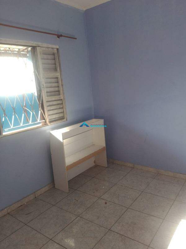 Casa à venda com 3 quartos, 135m² - Foto 17