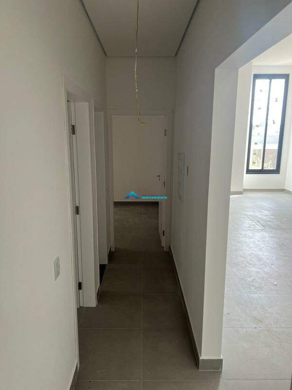 Casa à venda com 3 quartos, 160m² - Foto 8