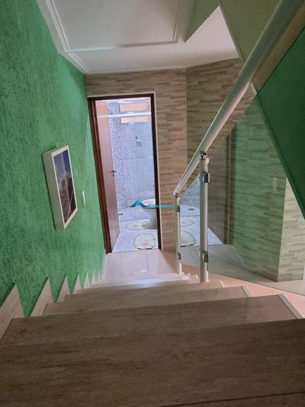 Casa à venda com 3 quartos, 190m² - Foto 8