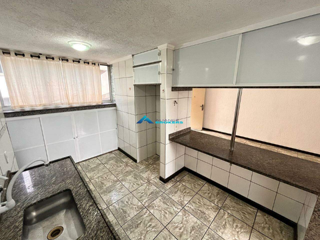 Apartamento à venda com 3 quartos, 64m² - Foto 9