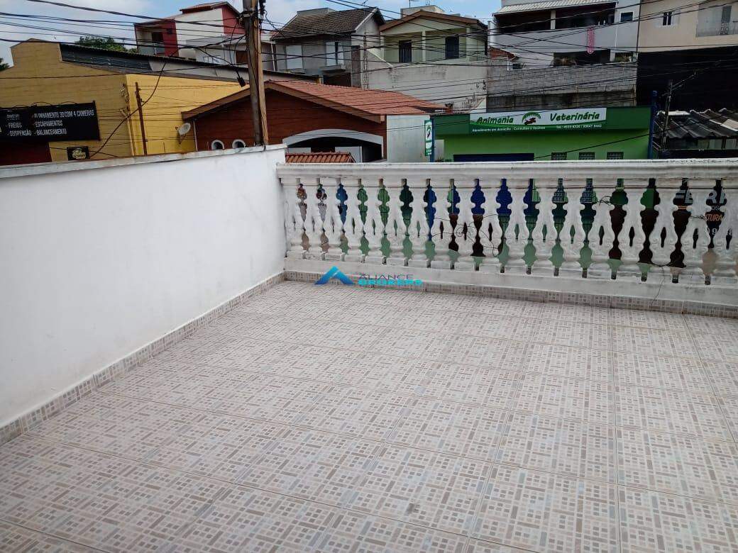 Casa à venda com 3 quartos, 200m² - Foto 14