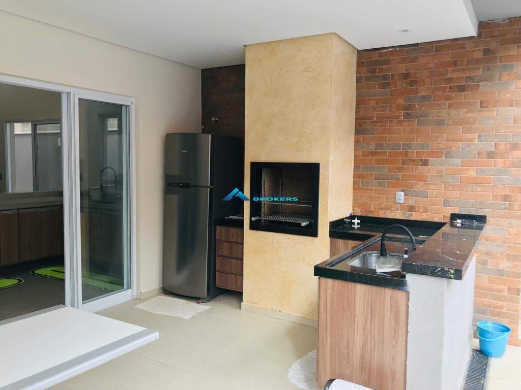 Casa à venda com 3 quartos, 170m² - Foto 19