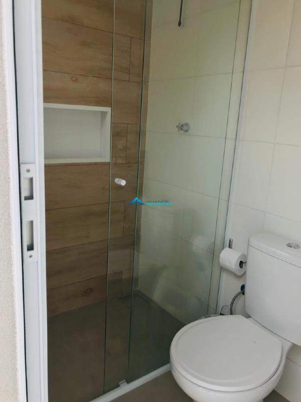 Casa à venda com 3 quartos, 170m² - Foto 16