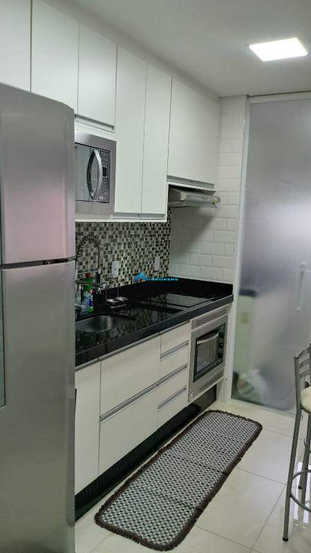 Apartamento à venda com 2 quartos, 48m² - Foto 15