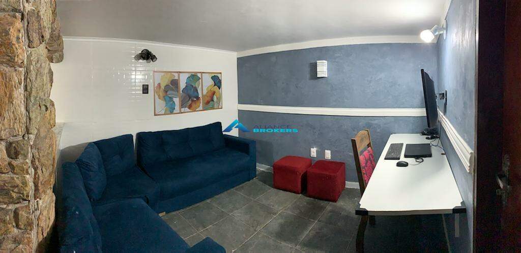 Casa à venda com 3 quartos, 89m² - Foto 2