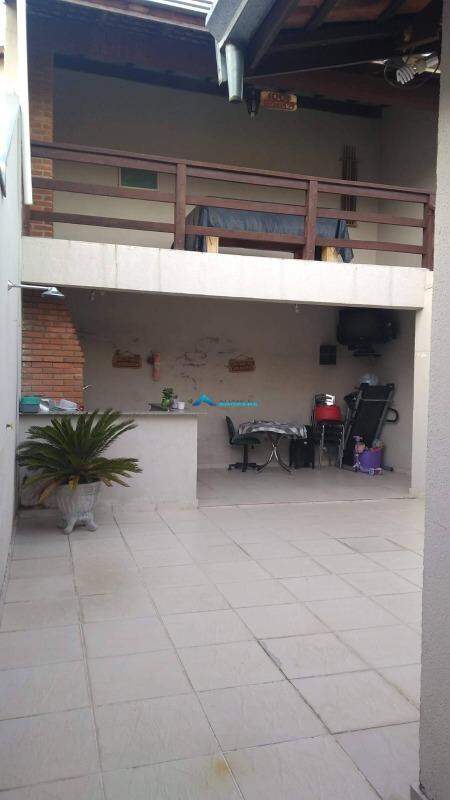 Casa à venda com 2 quartos, 110m² - Foto 19