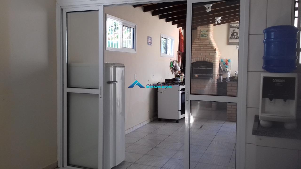 Casa, 3 quartos, 209 m² - Foto 8