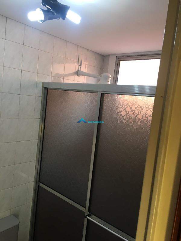 Apartamento à venda com 2 quartos, 84m² - Foto 12