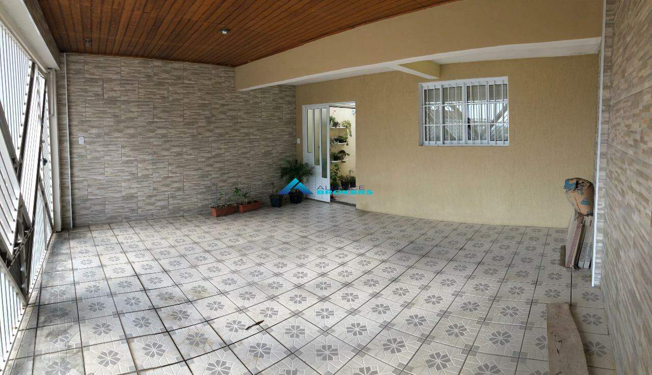 Casa à venda com 2 quartos, 120m² - Foto 1