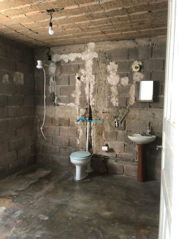 Casa à venda com 3 quartos, 132m² - Foto 11