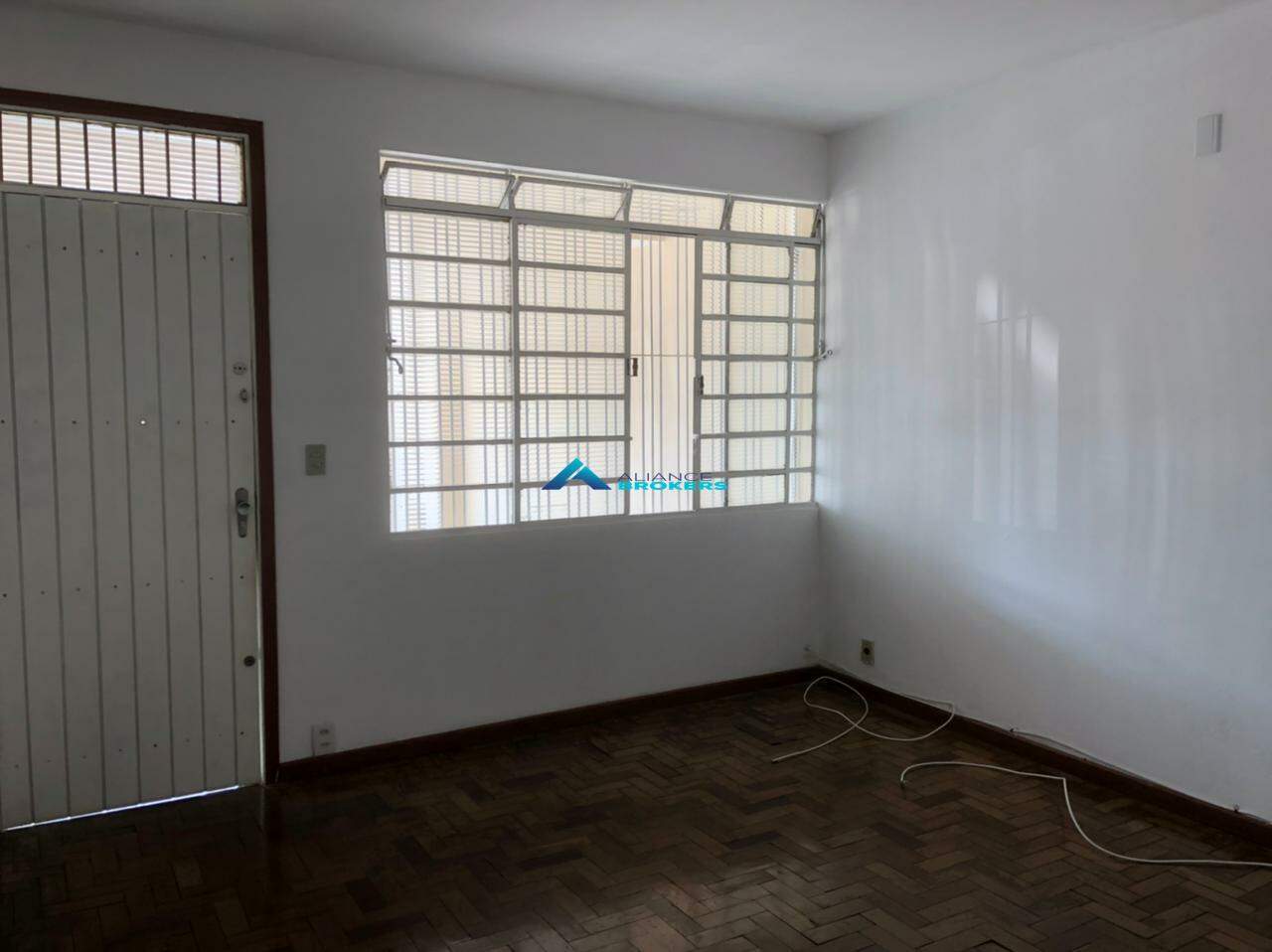 Casa à venda com 3 quartos, 132m² - Foto 3