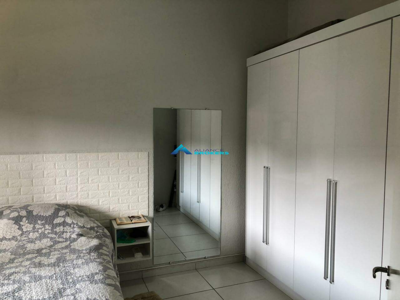 Casa à venda com 4 quartos, 222m² - Foto 21