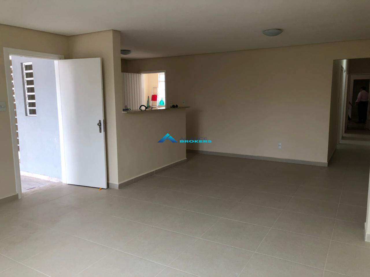 Casa à venda com 3 quartos, 157m² - Foto 6