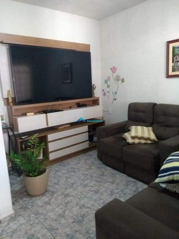 Casa à venda com 3 quartos, 260m² - Foto 9