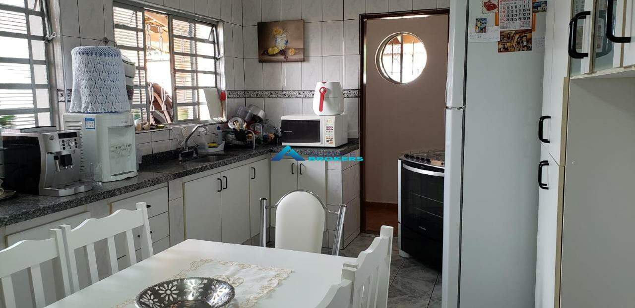 Fazenda à venda com 5 quartos, 1000m² - Foto 6