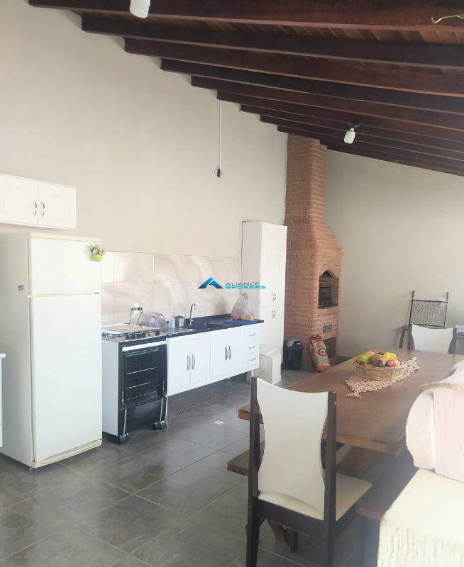 Casa à venda com 4 quartos, 292m² - Foto 20