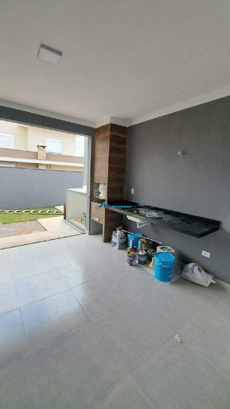 Casa à venda com 3 quartos, 142m² - Foto 20