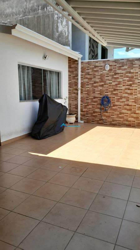 Casa à venda com 3 quartos, 250m² - Foto 20