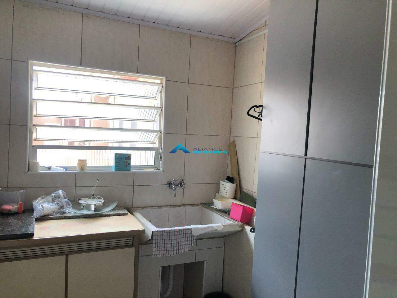 Casa à venda com 3 quartos, 210m² - Foto 25