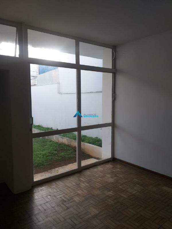 Casa à venda com 3 quartos, 279m² - Foto 25