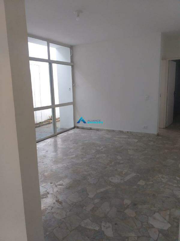 Casa à venda com 3 quartos, 279m² - Foto 23