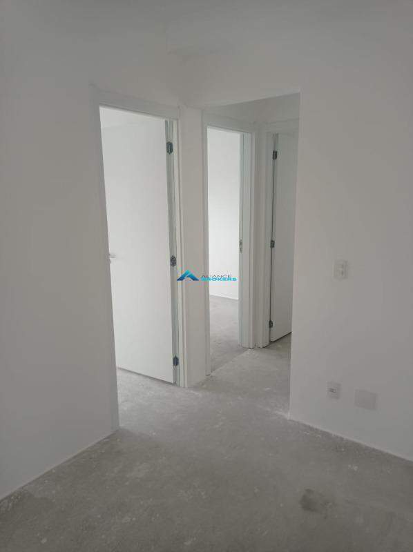 Apartamento à venda com 2 quartos, 57m² - Foto 8