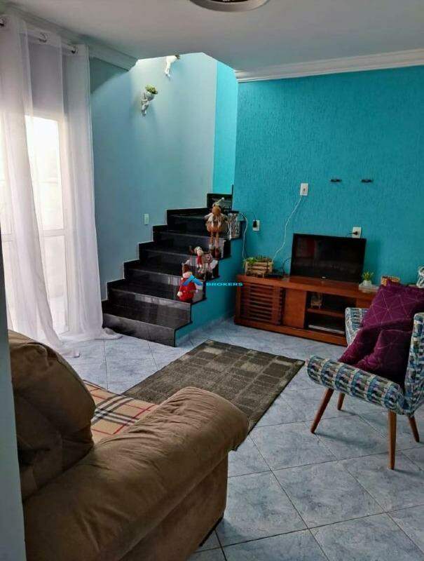 Casa à venda com 3 quartos, 180m² - Foto 5