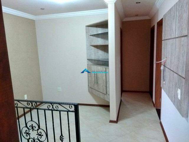 Casa à venda com 3 quartos, 200m² - Foto 6