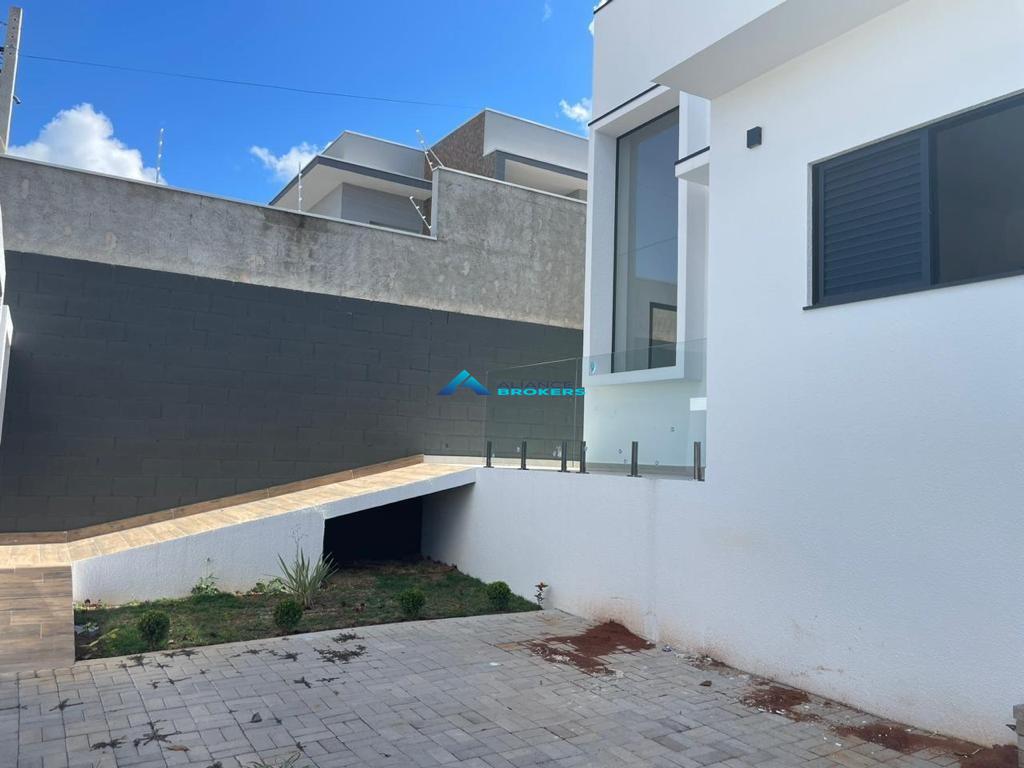 Casa à venda com 3 quartos, 123m² - Foto 29