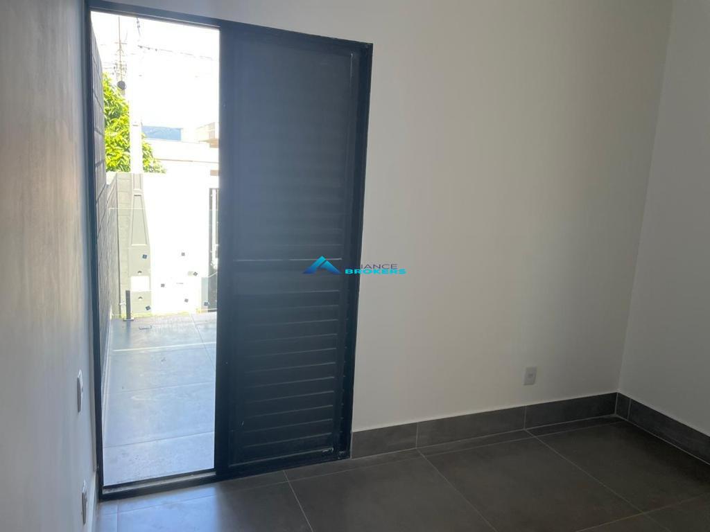 Casa à venda com 3 quartos, 123m² - Foto 19