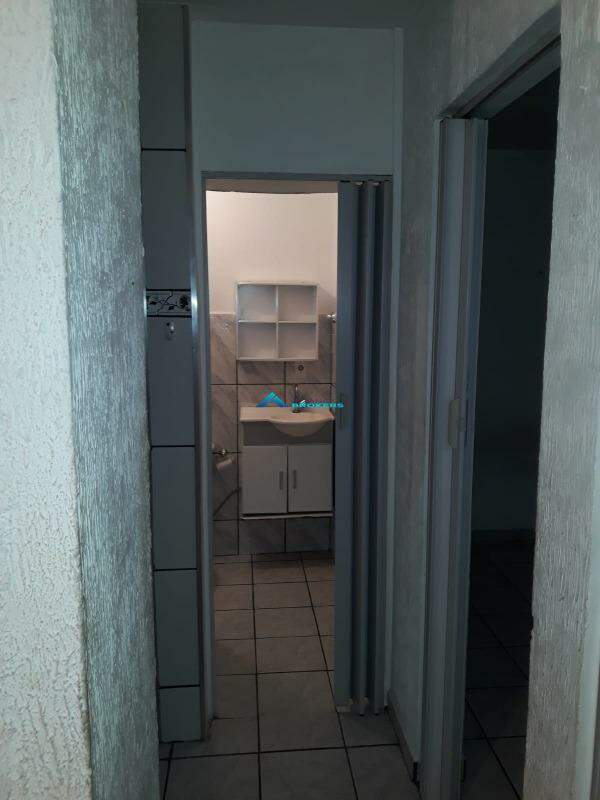 Apartamento à venda com 2 quartos, 50m² - Foto 4