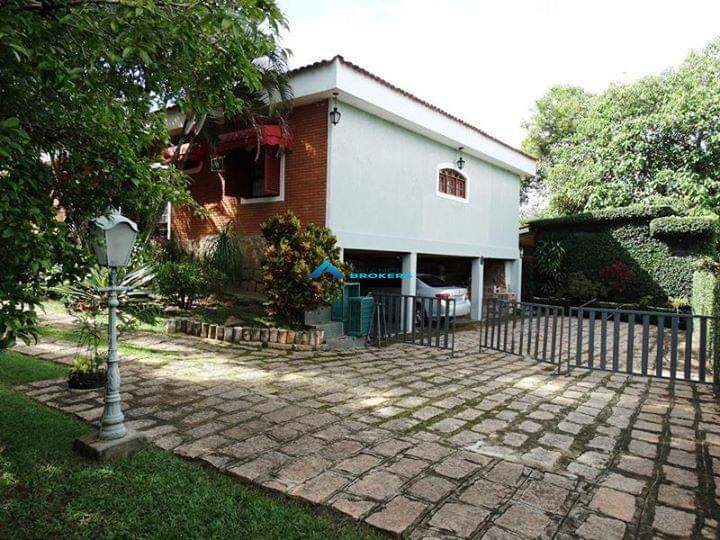 Fazenda à venda com 4 quartos, 300m² - Foto 1