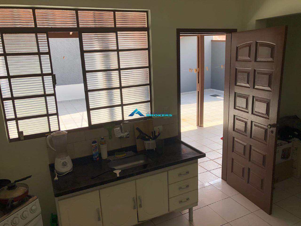 Casa à venda com 3 quartos, 204m² - Foto 7