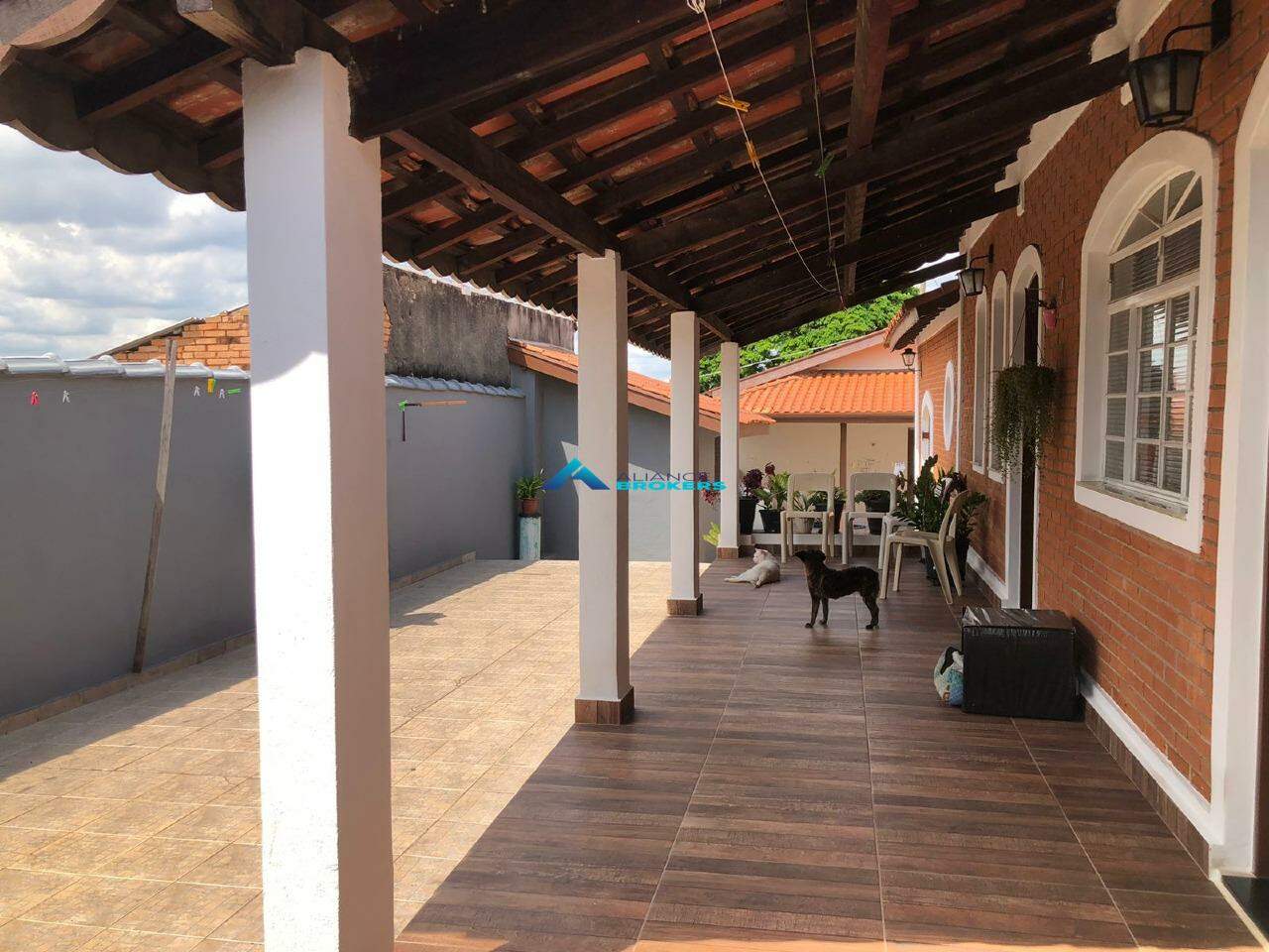 Casa à venda com 3 quartos, 204m² - Foto 12