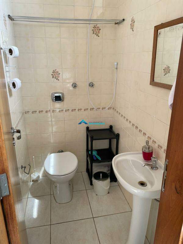 Apartamento à venda com 3 quartos, 150m² - Foto 9