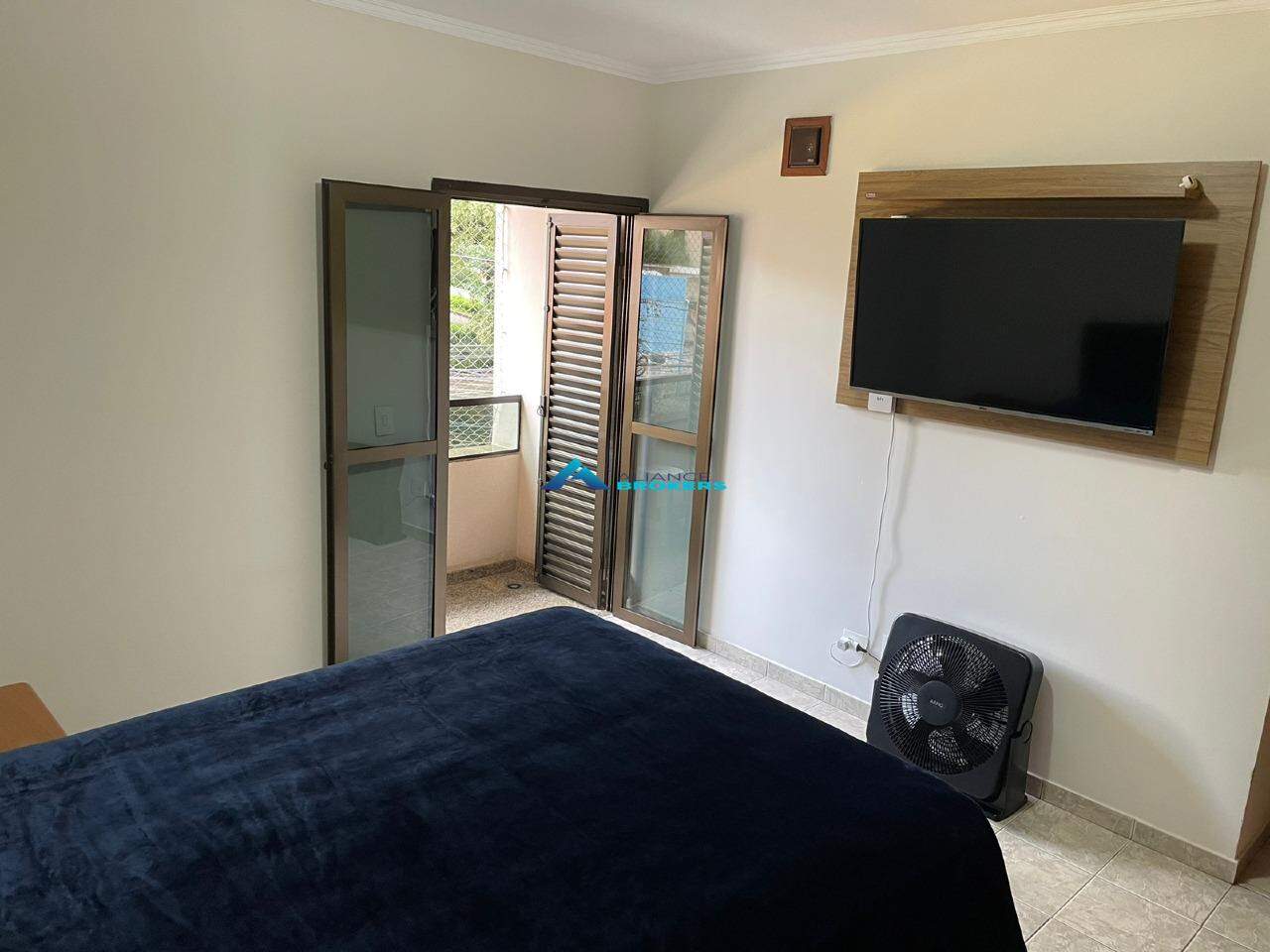 Apartamento à venda com 3 quartos, 150m² - Foto 13