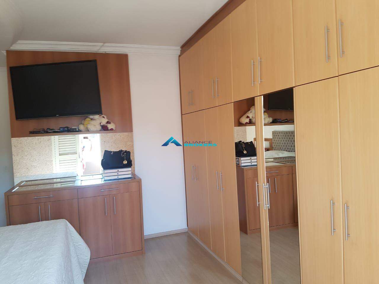 Casa à venda com 3 quartos, 150m² - Foto 17