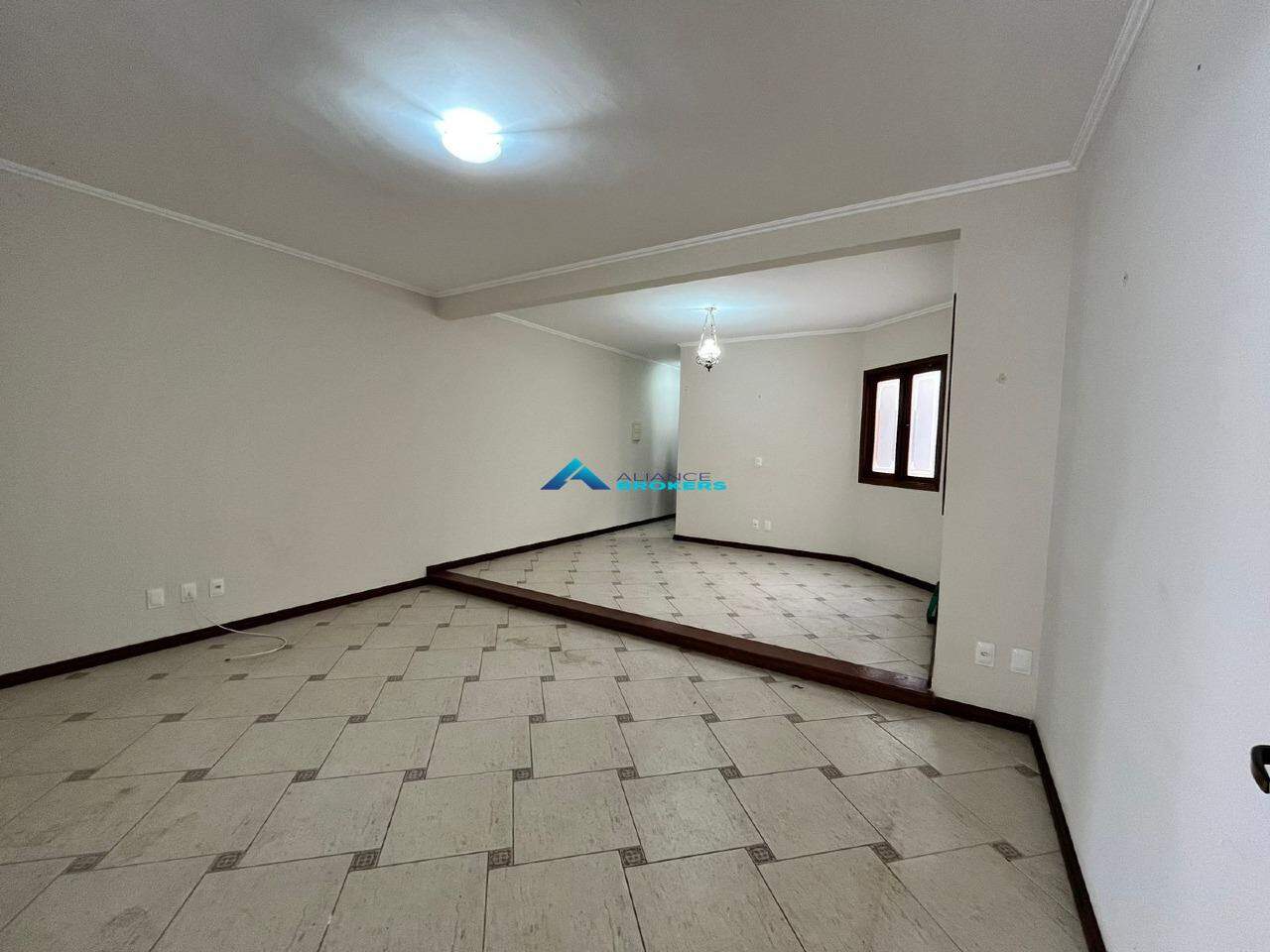 Casa para alugar com 3 quartos, 148m² - Foto 6