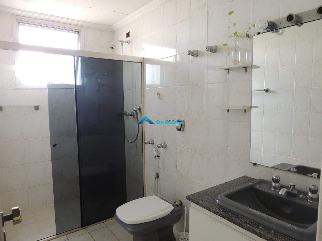 Apartamento à venda com 3 quartos, 139m² - Foto 17