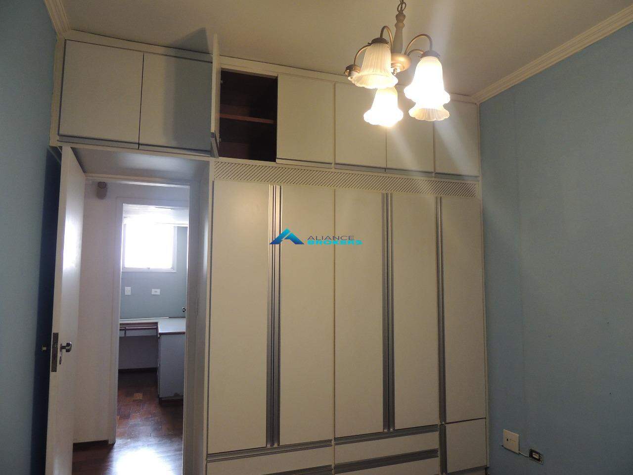 Apartamento à venda com 3 quartos, 139m² - Foto 12