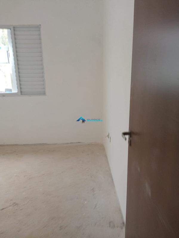 Casa à venda com 3 quartos, 130m² - Foto 10