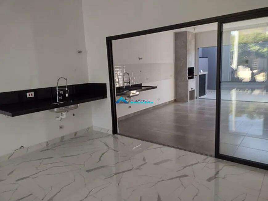 Casa à venda com 3 quartos, 168m² - Foto 13