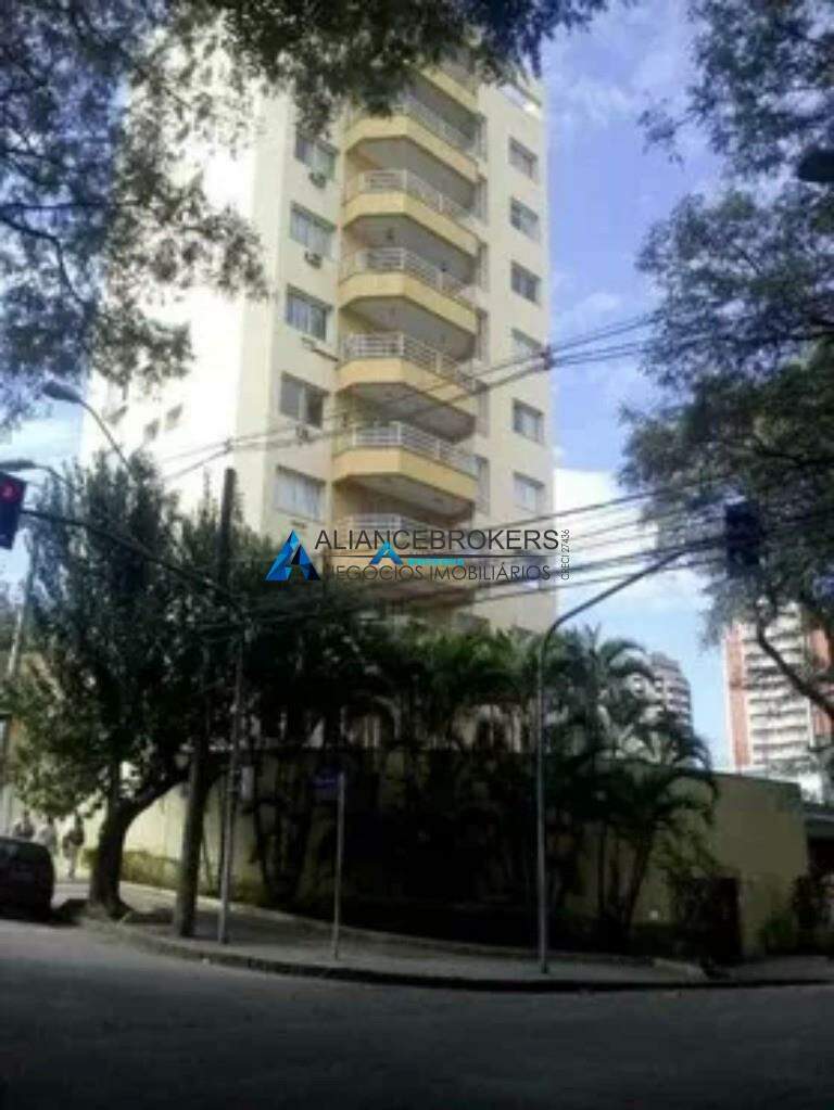 Apartamento à venda com 3 quartos, 230m² - Foto 1